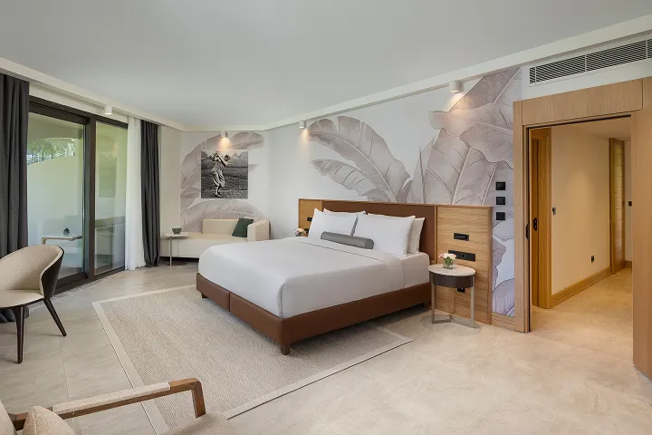 Sirene Belek · Deluxe Junior Suite bedroom