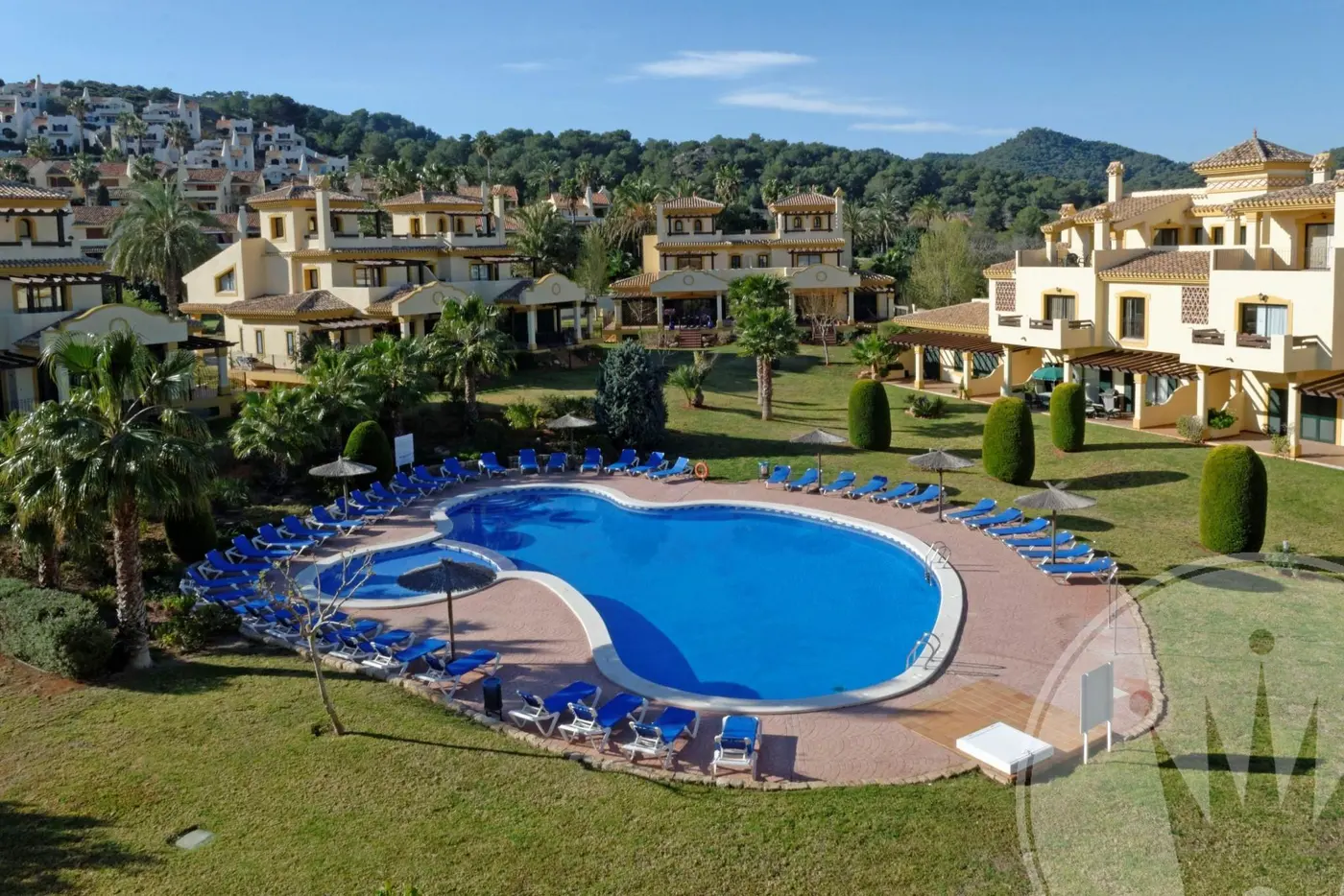Hacienda del Golf 408 · property photograph 2