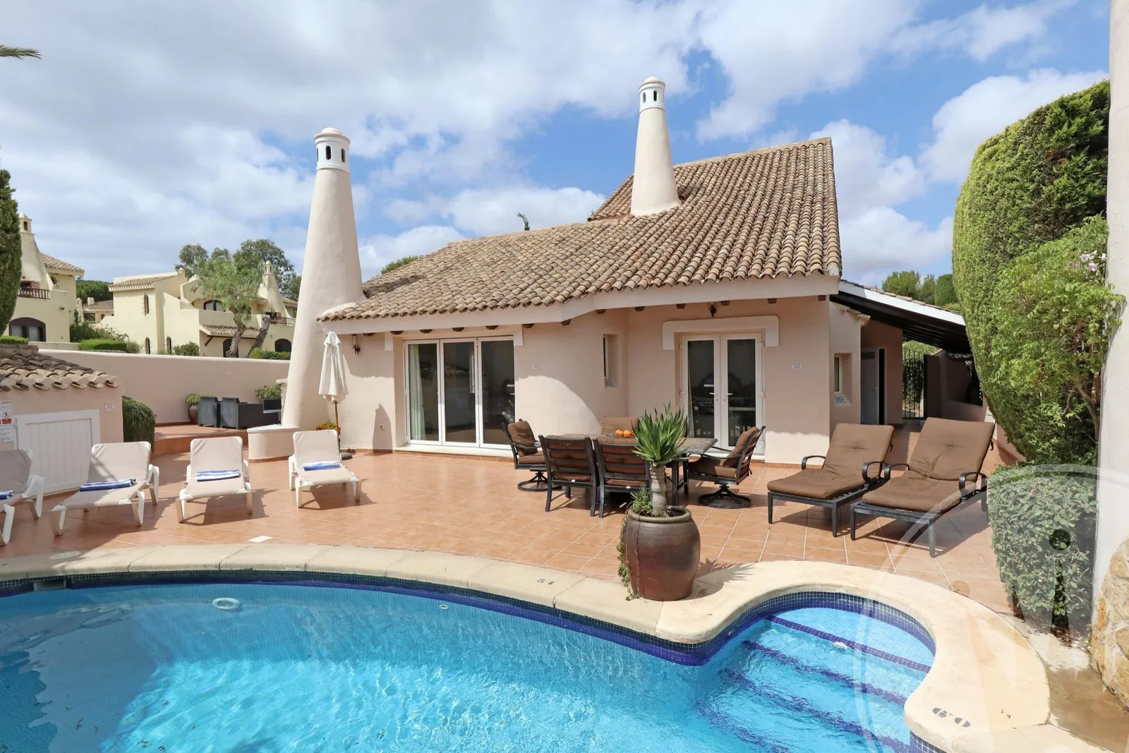 Las Higueras 546 · property photograph 2